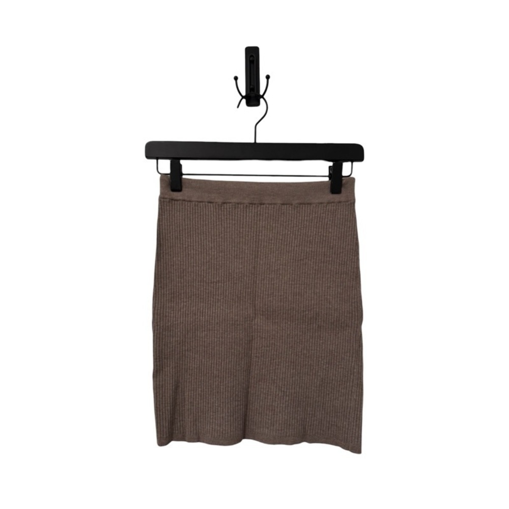ARITZIA WILFRED Reso Skirt in Taupe